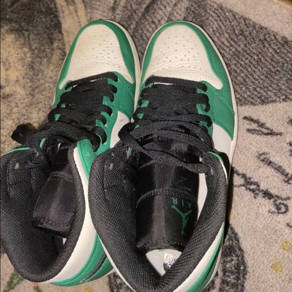 jordan 1s green
